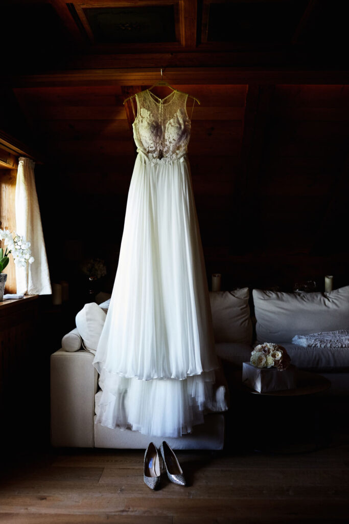 Brautkleid einer exklusiven Hochzeit in Bad Wiessee